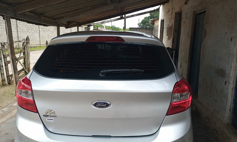 Ford Ka ...