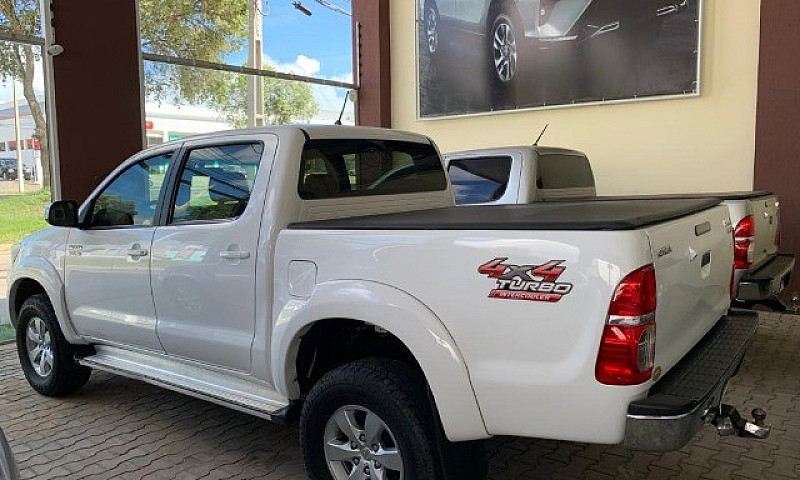 Hilux...
