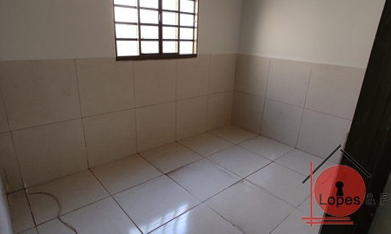 Casa Com 3 Quartos -...