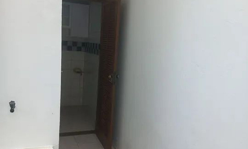 Casa Em Village  Def...