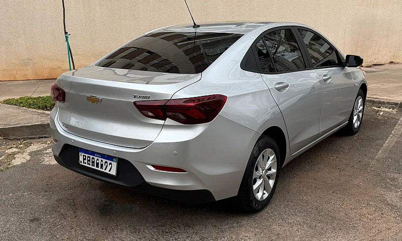 Chevrolet Onix Plus ...