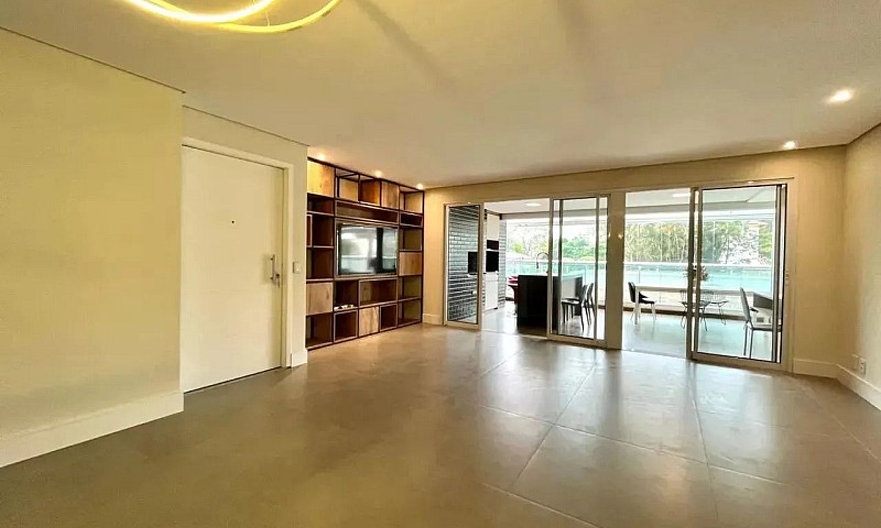 Apartamento Com Laze...