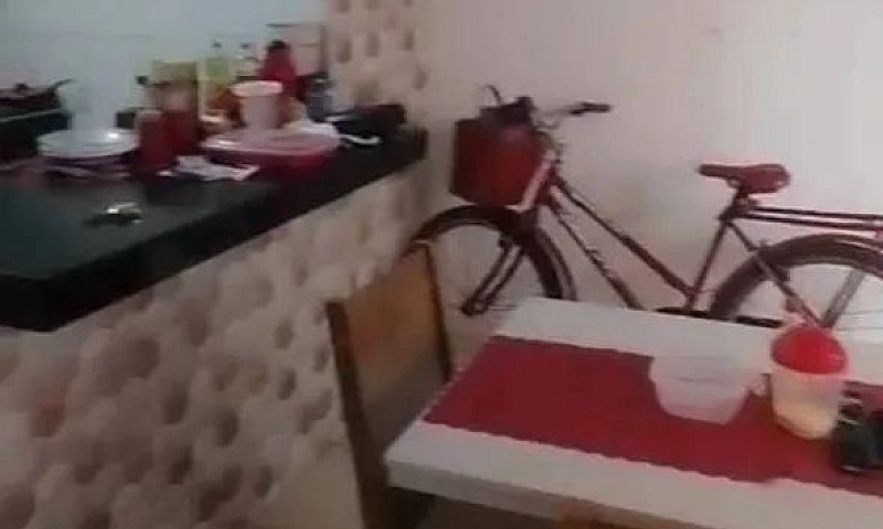 Vendo Um Apartamento...