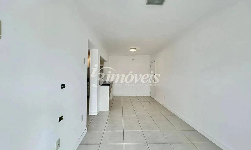 Apartamento Semimobi...