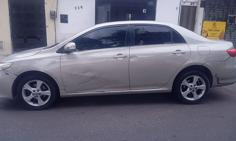 Toyota Corolla Xei 2...