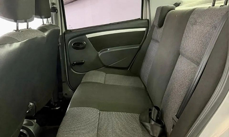 Renault Logan Expres...