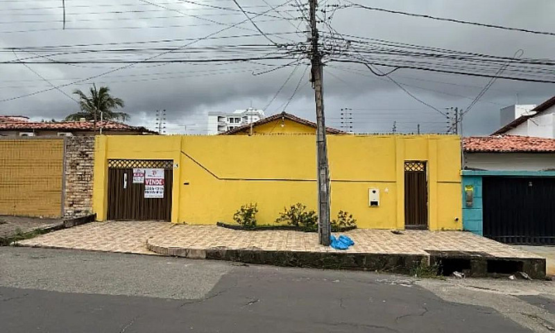 Casa Comercial Renas...