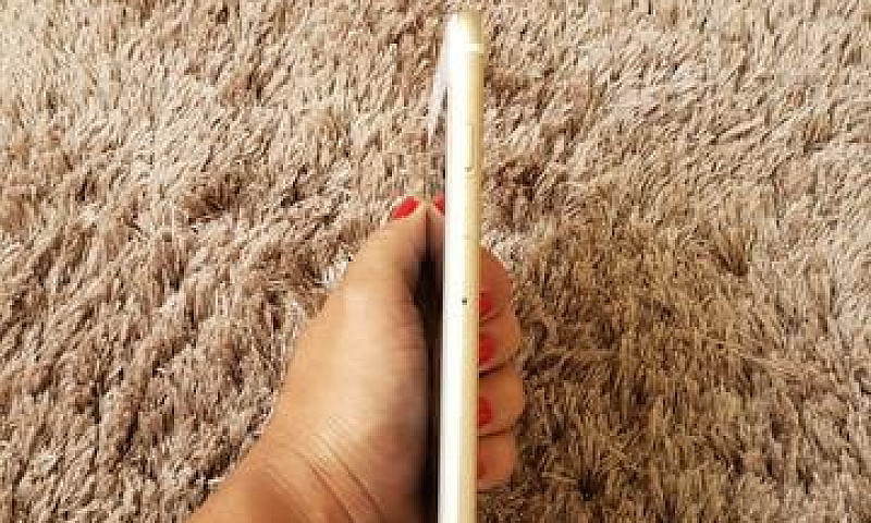 Vendo Um Iphone De 3...