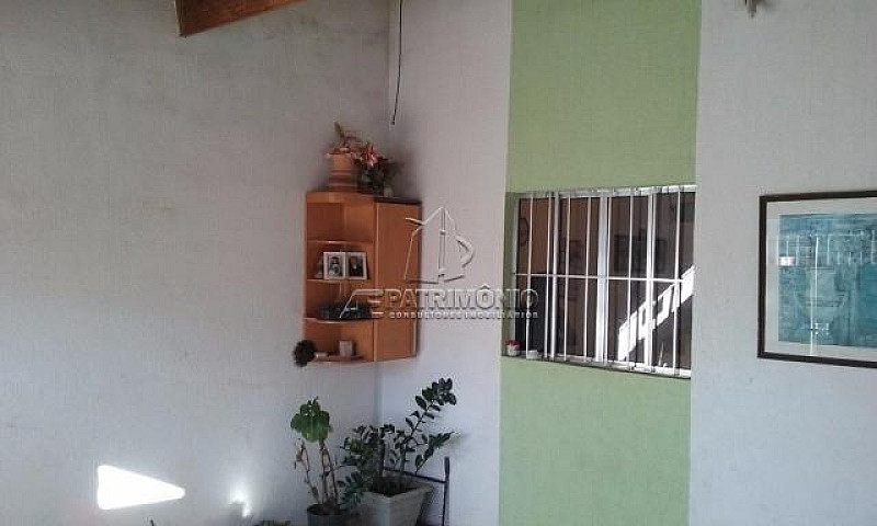 Casa À Venda Com 2 D...