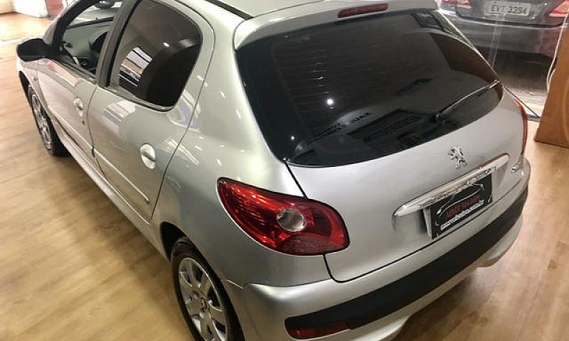 Peugeot 207 2011 Opo...