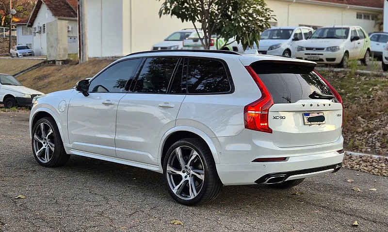 Volvo Xc 90 T8 R-Des...