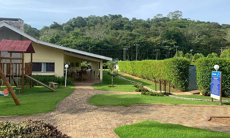 Casa Em Condomínio F...