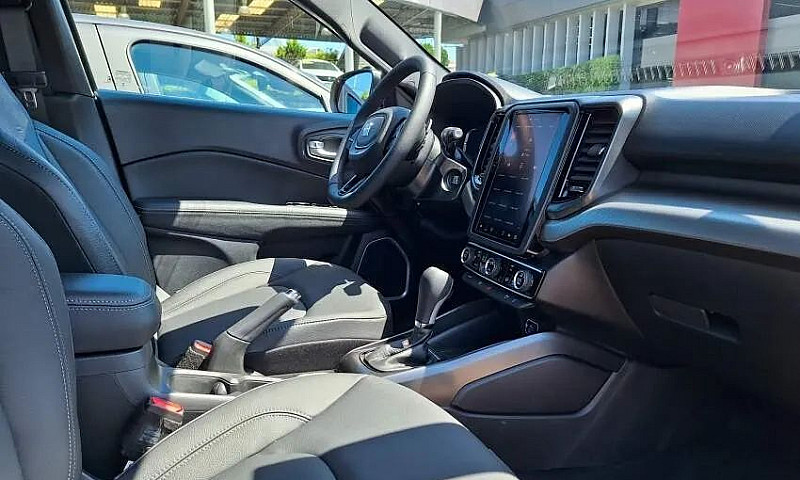 Fiat Toro Volcano 1....