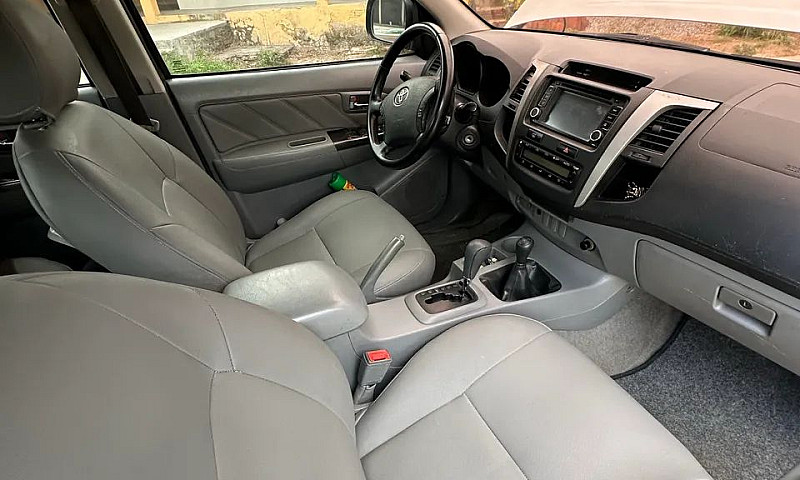 Toyota Hilux Cd Srv ...