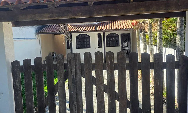 Casa Com 3 Quartos J...