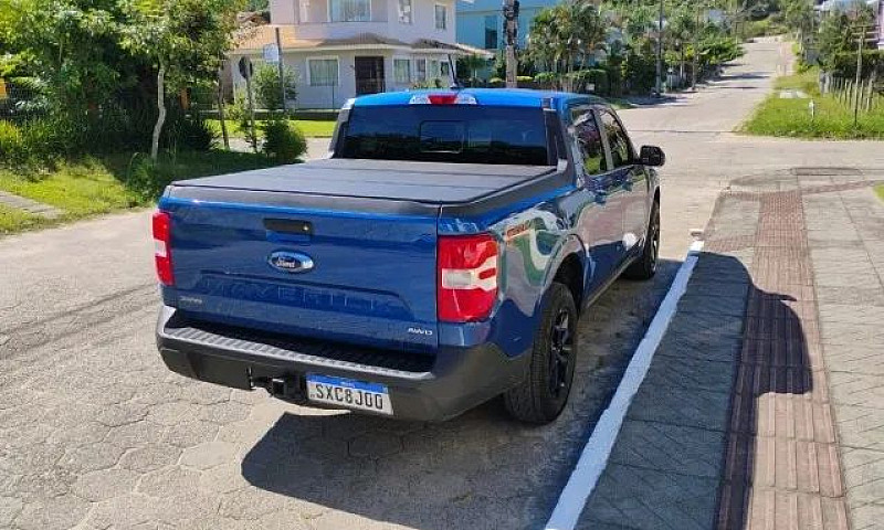 Ford Maverick Lariat...