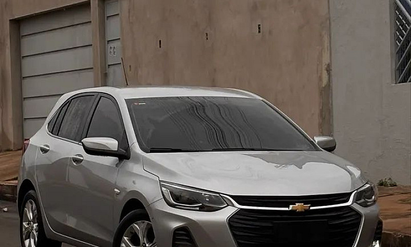 Chevrolet Onix Hatch...