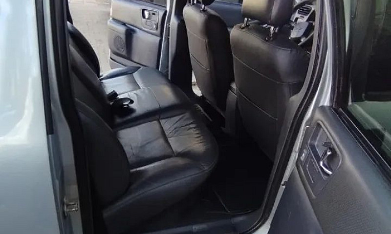Chevrolet S10 P-Up E...
