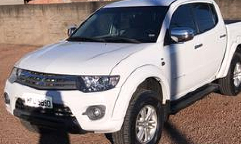 L200 Triton Hpe 2015...