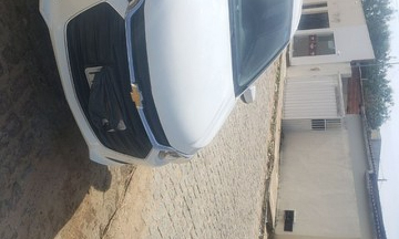 Carro Impecável Belí...