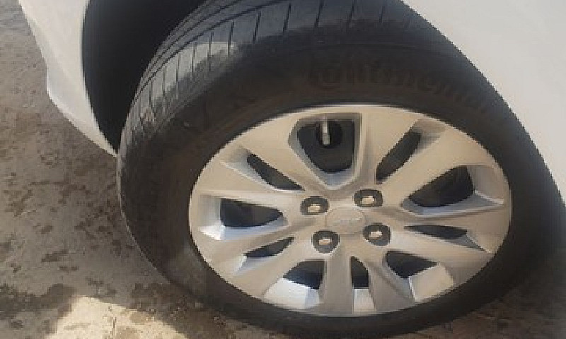 Carro Impecável Belí...