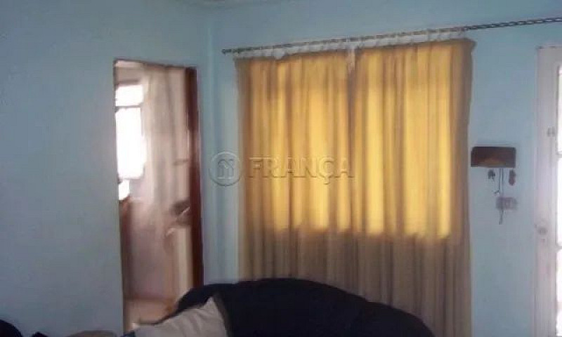 Casa Sobrado Em Jaca...