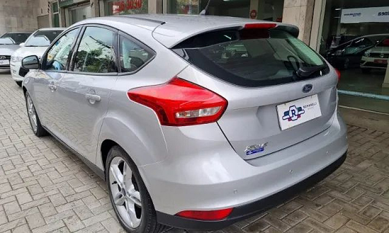 Ford Focus Se 1.6 20...