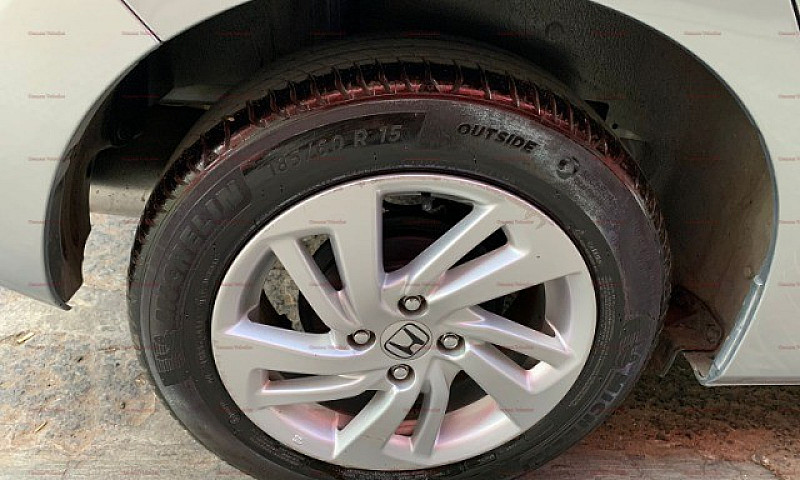 Honda Fit Lx 1.5 Aut...