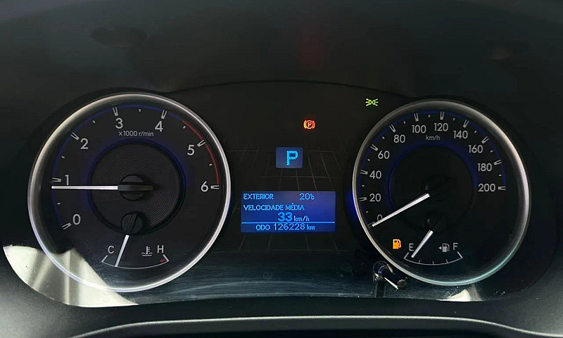 Toyota Hilux Cd Sr 4...