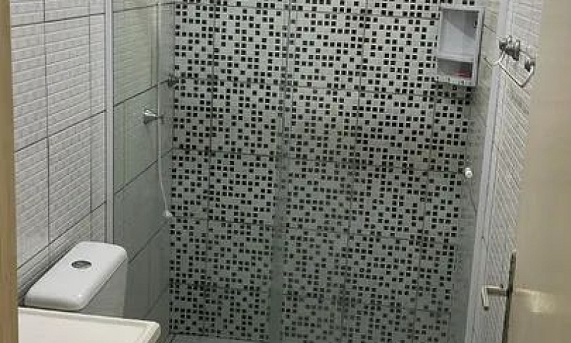 Aluga-Se Kitinete Mo...