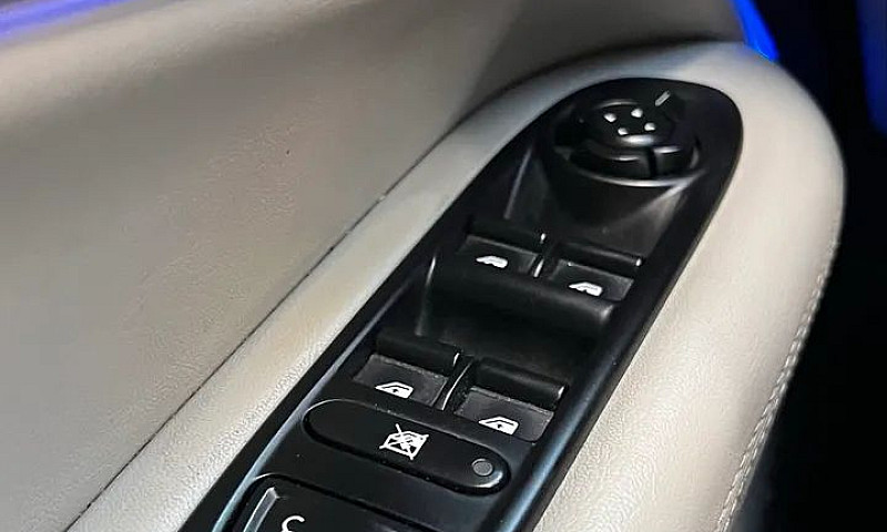 Jeep Compass Longitu...