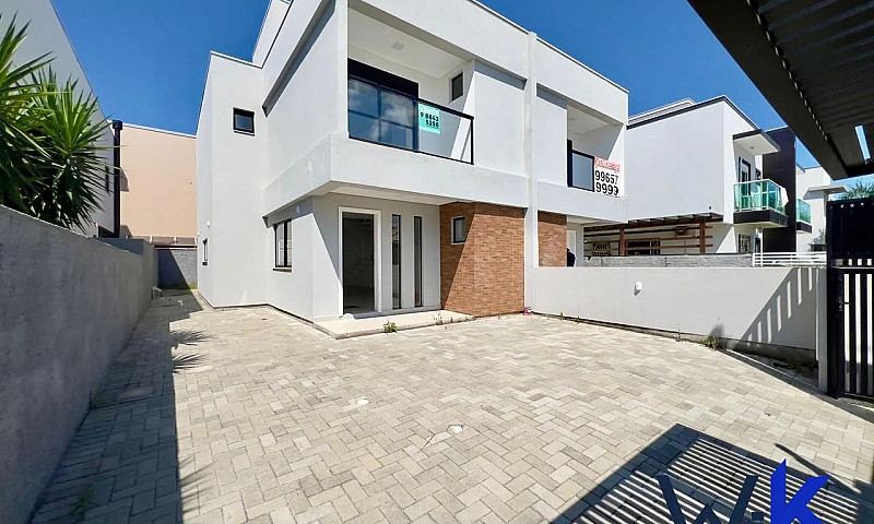 Casa Para Venda De 3...