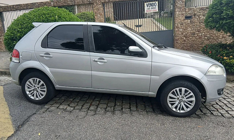 Fiat Palio Attra./It...