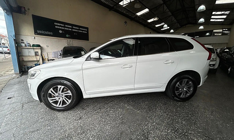 Volvo Xc 60 2.0 T5 5...
