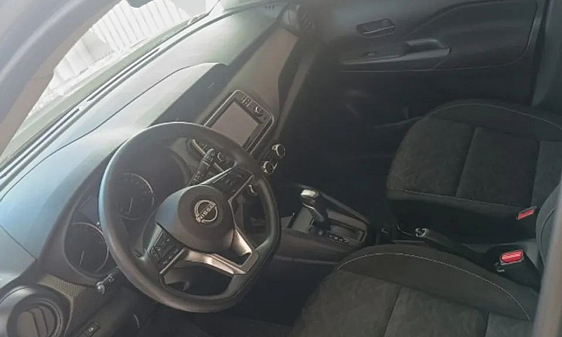 Nissan Kicks Active ...