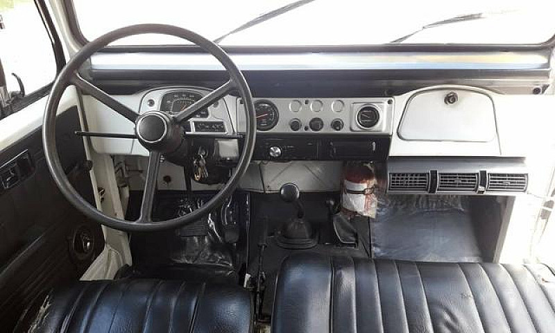 Toyota Bandeirantes ...