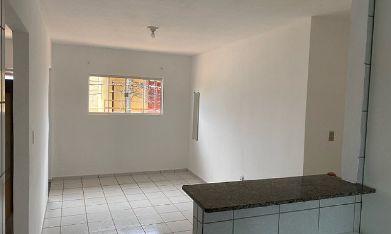 Alugo Casa Em Cidade...