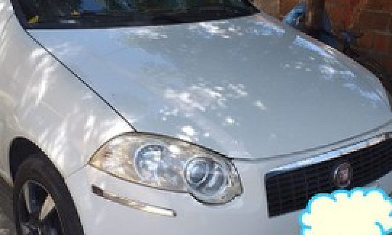 Vendo Carro Siena 1....