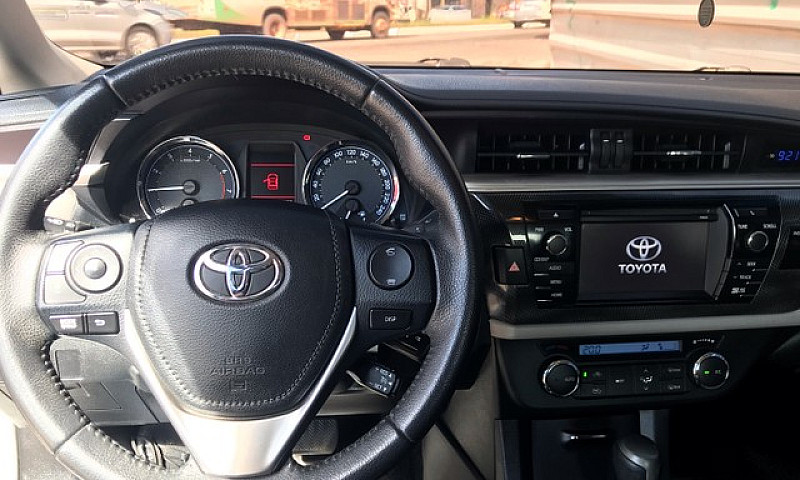 Corolla 2017 Vendo O...