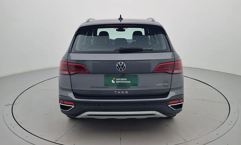 Volkswagen Taos High...