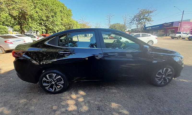 Chevrolet Onix Plus ...