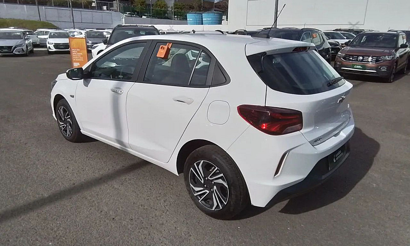 Chevrolet Onix Hatch...