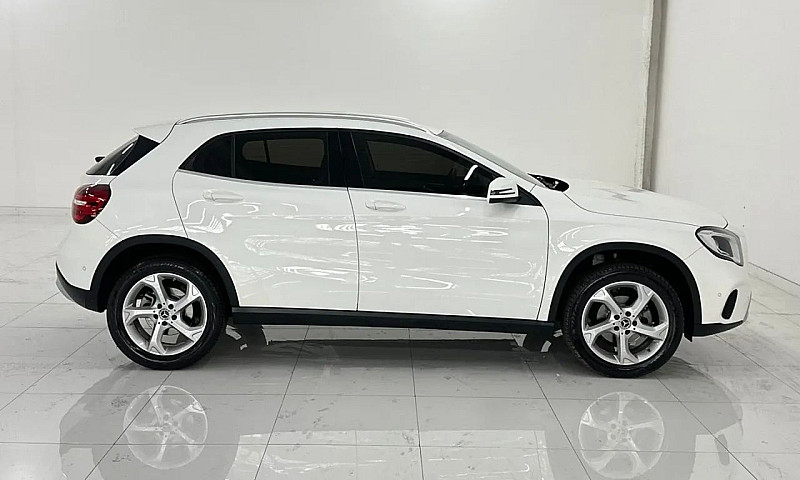 Mercedes-Benz Gla 20...