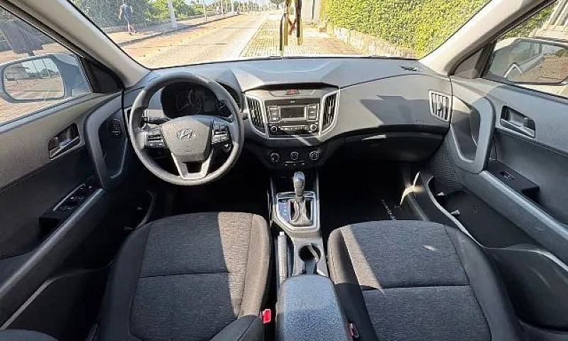 Hyundai Creta Attitu...