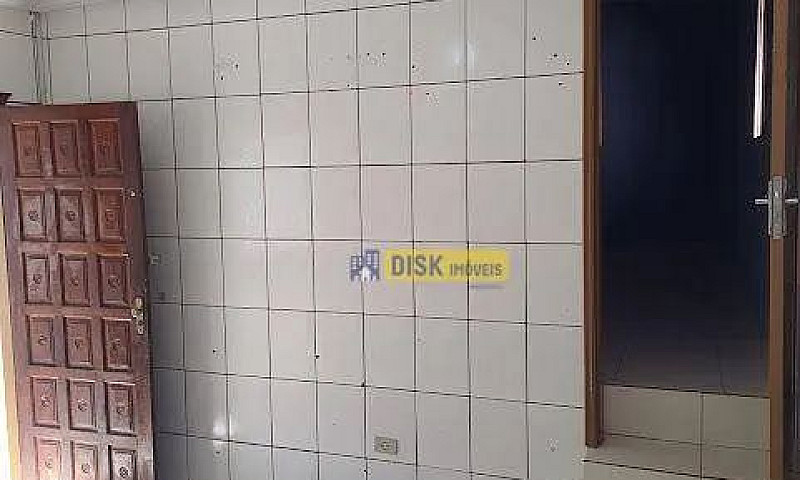 Casa Com 2 Dormitóri...