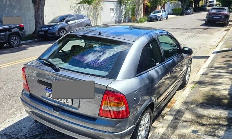 Chevrolet Astra Gl 1...