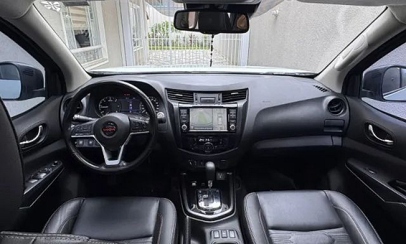 Nissan Frontier Pro4...