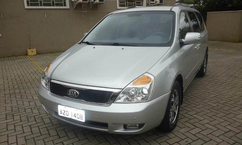 Kia Motors Carnival...