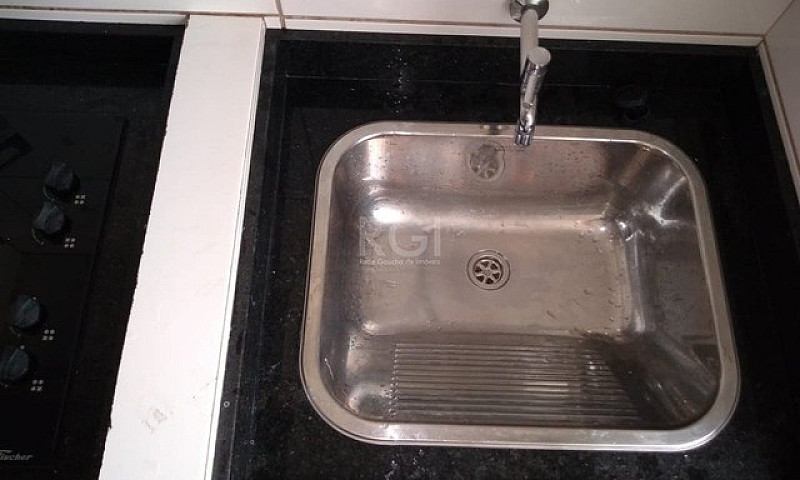 Apartamento Em Petró...