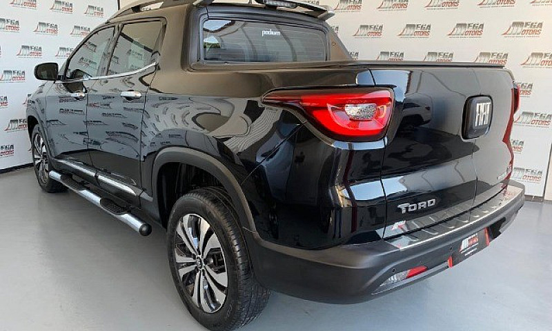 Fiat Toro Volcano 1....